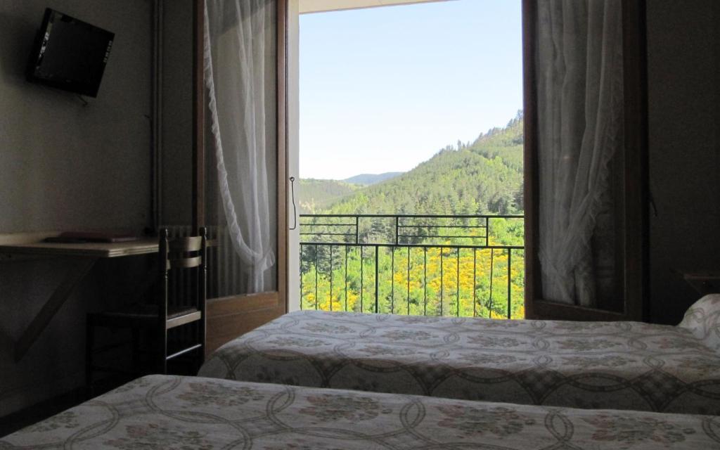 Hotel Des Rochers Марвежоль Номер фото